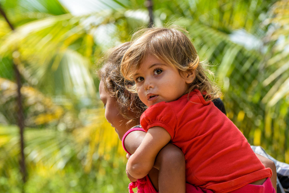 Act today to protect funding for children and families in Central America